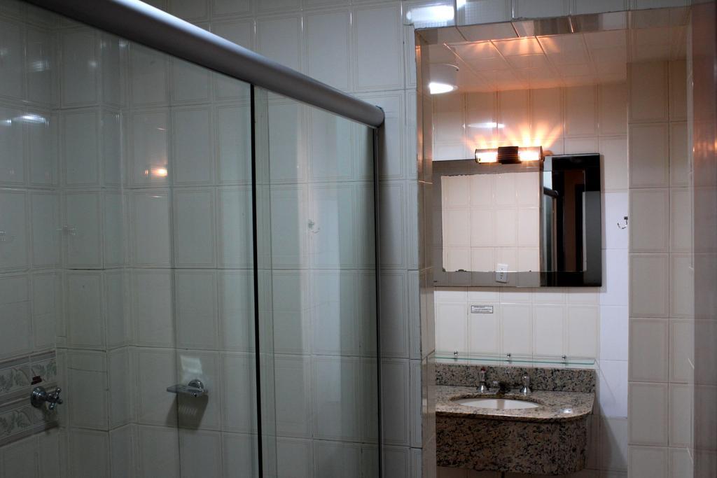 Geneviee Palace Hotel Ponta Grossa  Bagian luar foto