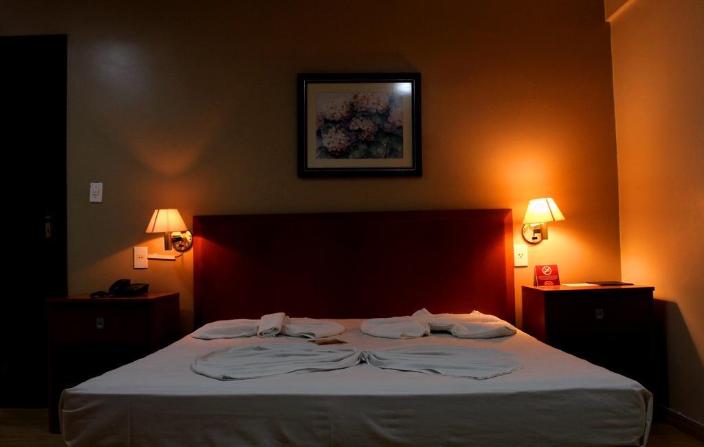 Geneviee Palace Hotel Ponta Grossa  Bagian luar foto